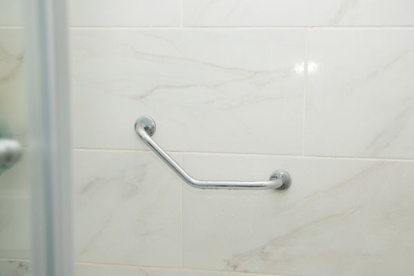 Cost of Toilet Grab Bar Installation in Provo